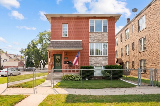 Building Photo - 5037 W 30th St