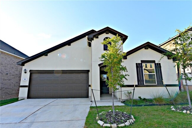 Photo - 517 Whitney Trail