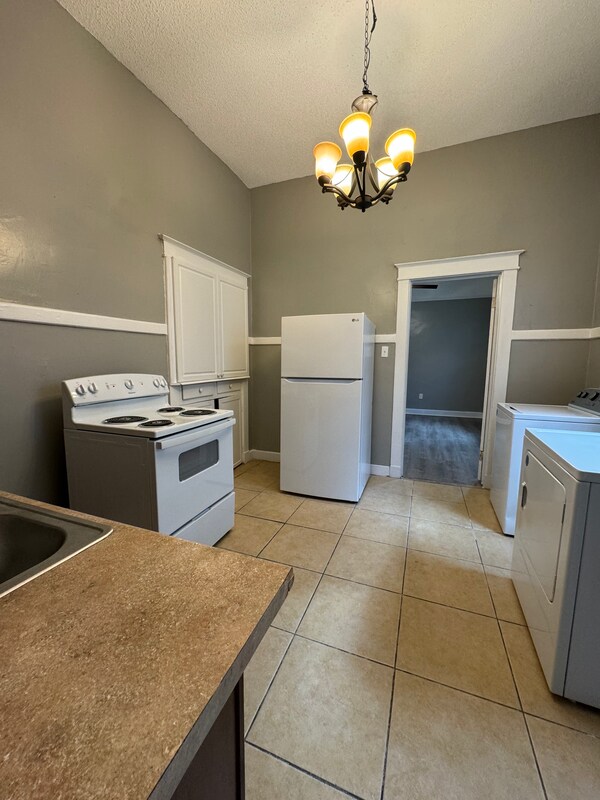 Photo - 1525 N Broad St Unidad 1525