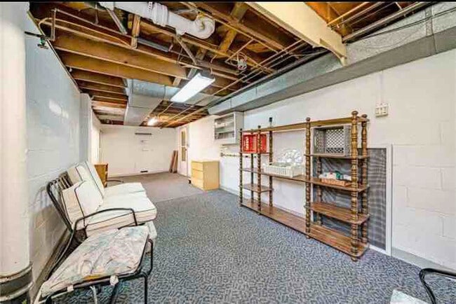 Photo - 140 Greenbriar Dr