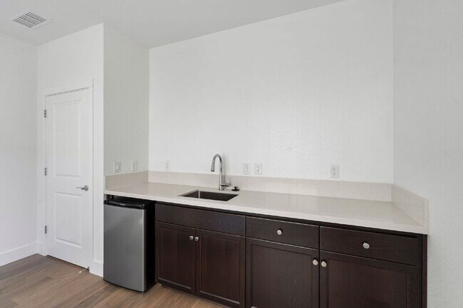 Photo - 1416 Marmo Cir