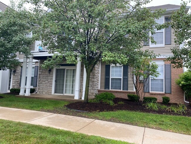 Building Photo - 1075 Alameda Blvd Unit 1075