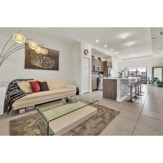 Photo - 8045 NW 104th Ave