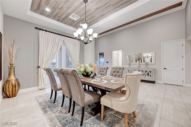 Building Photo - 5595 El Camino Rd