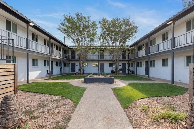 Photo - 7929 Gault St Unit 108