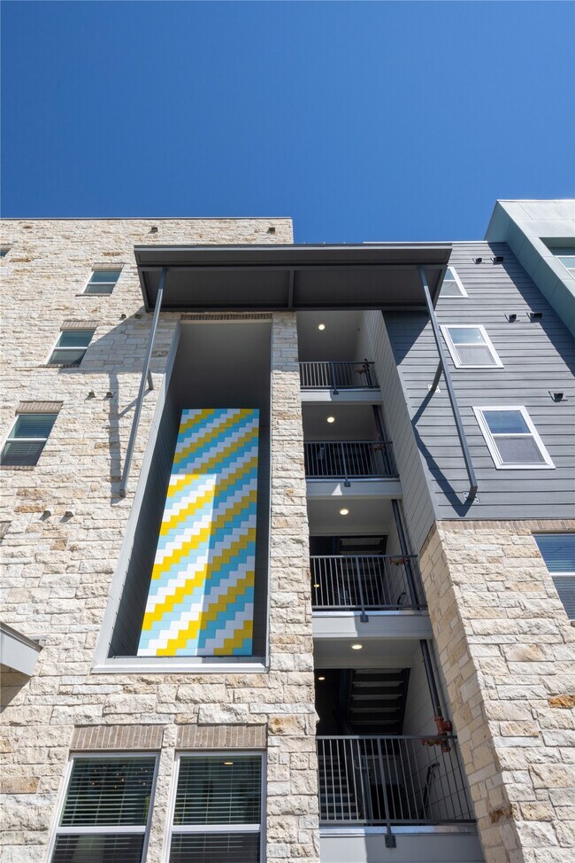 Photo - 1200 W Koenig Ln