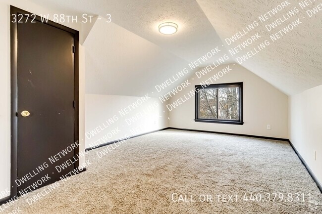 Building Photo - 3272 W 88th St Unit 3 Rental