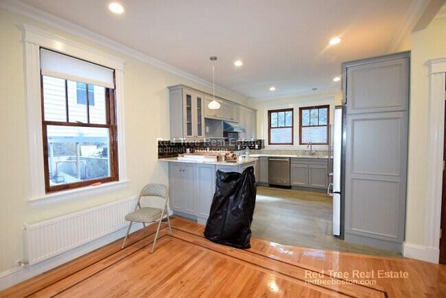 Photo - 44 Gerrish St Unit 1