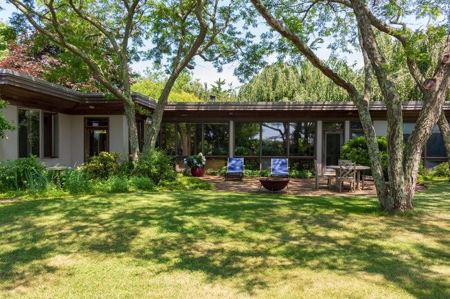 Photo - 465 Blank Ln