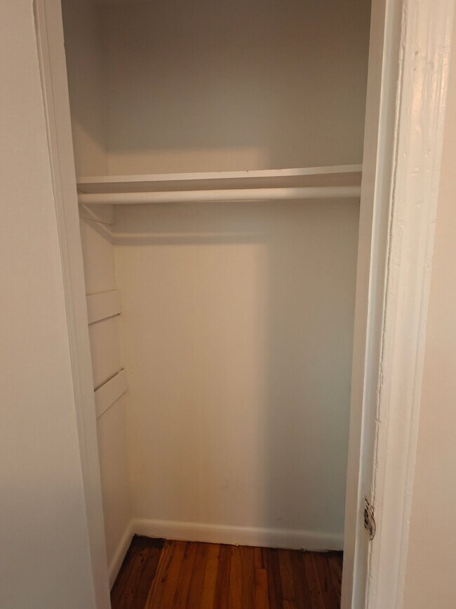 Photo - 2217 Custer St Unit 1