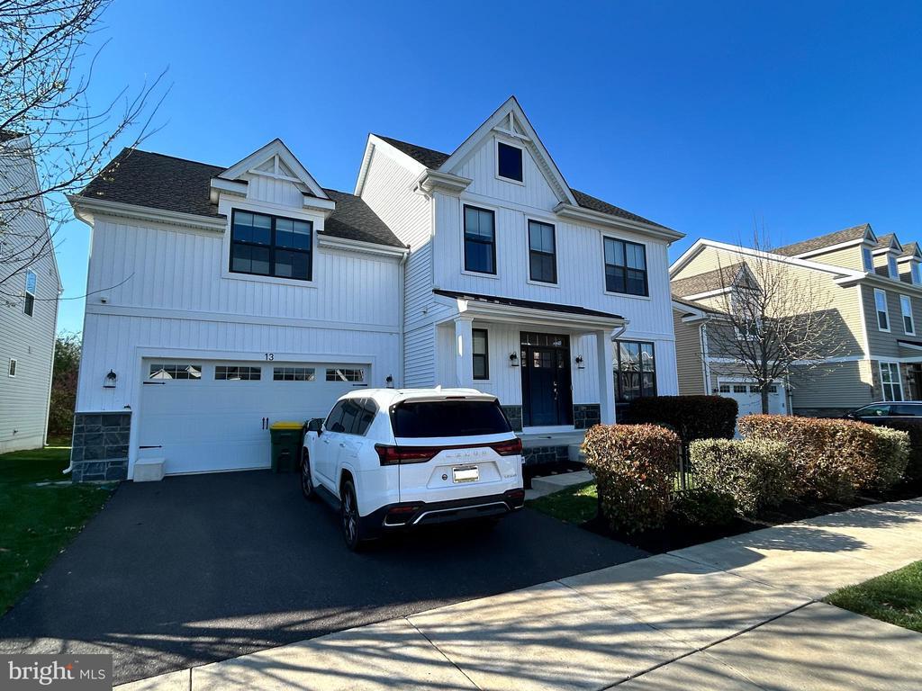 Photo - 13 Pettit's Bridge Rd