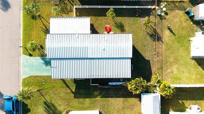 Photo - 209 50th Avenue Plaza E