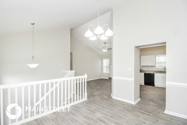 Photo - 7596 Briar Crest Ct