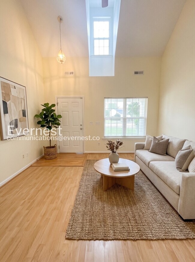 404 Valley Glen Dr