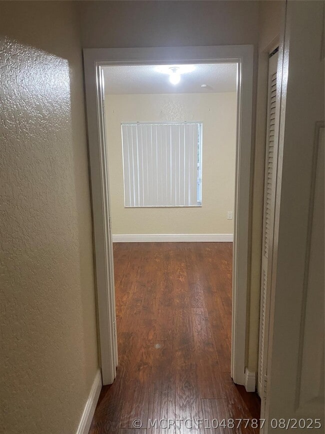 Photo - 6300 Landings Way