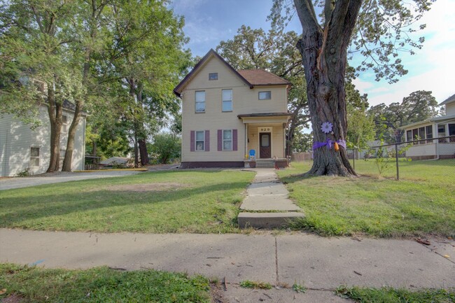 Building Photo - SL POS929 Unit 929 1/2