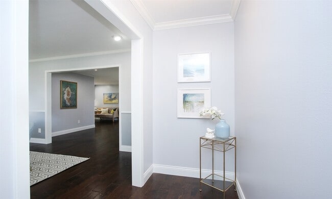 Photo - 9638 Meadowland Dr