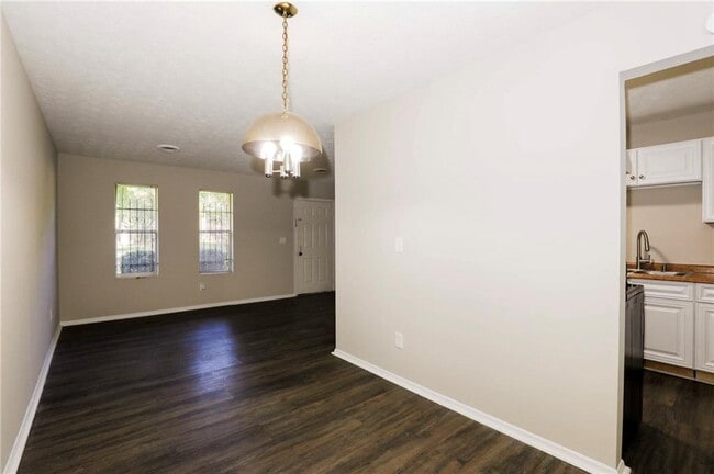 Photo - 4515 Doral Dr SW