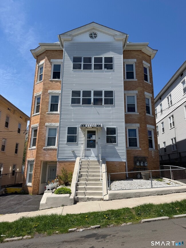 Building Photo - 60 Booth St Unit 3S