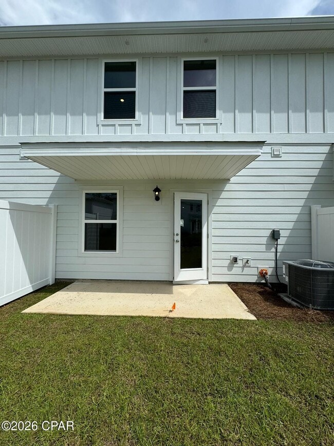 Photo - 147 Ellery Ln