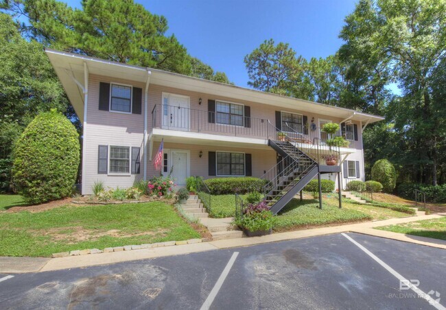 Building Photo - 320 Volanta Ave Rental