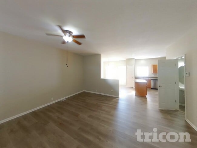 Photo - 2050 Creekridge Point