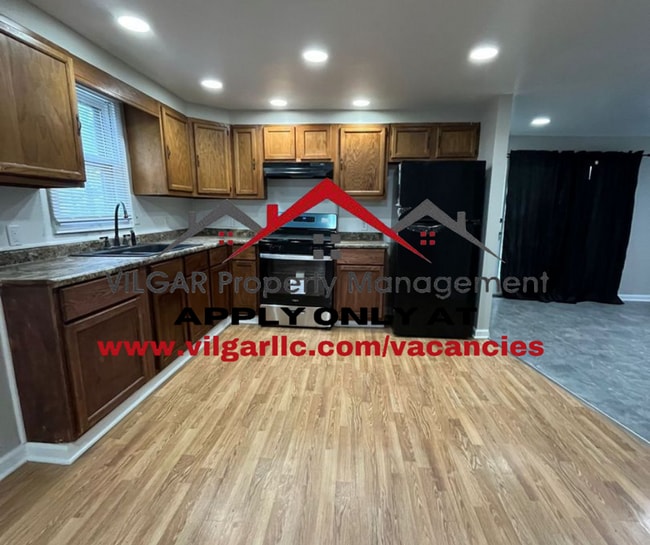 Step into this fully refreshed 5-bedroom, ... - Step into this fully refreshed 5-bedroom, ... House