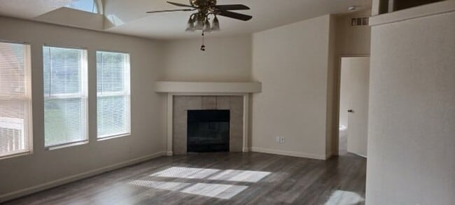 Pleasant Valley Rd - Pleasant Valley Rd Apartment Unit 22117 Pleasant Valley Rd