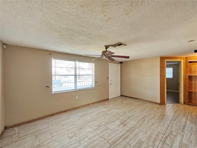 Photo - 3048 Coldwell Dr