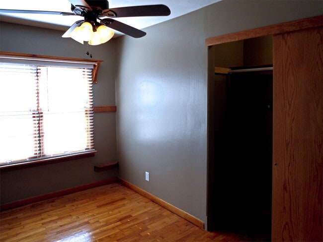 Photo - 208 S Doty St