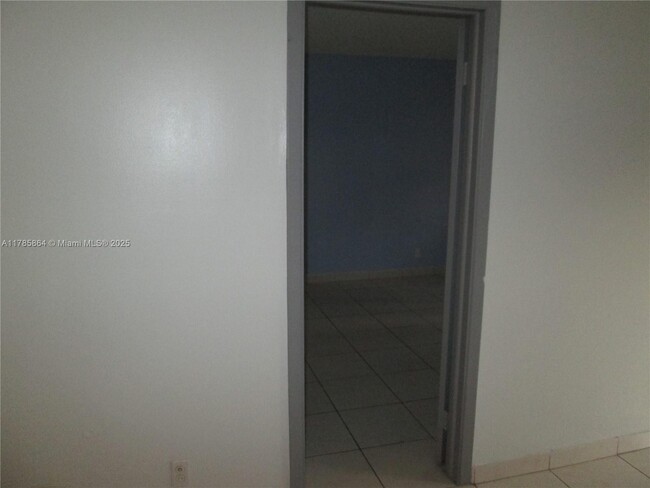 Photo - 290 174th St St Condo Unit 404