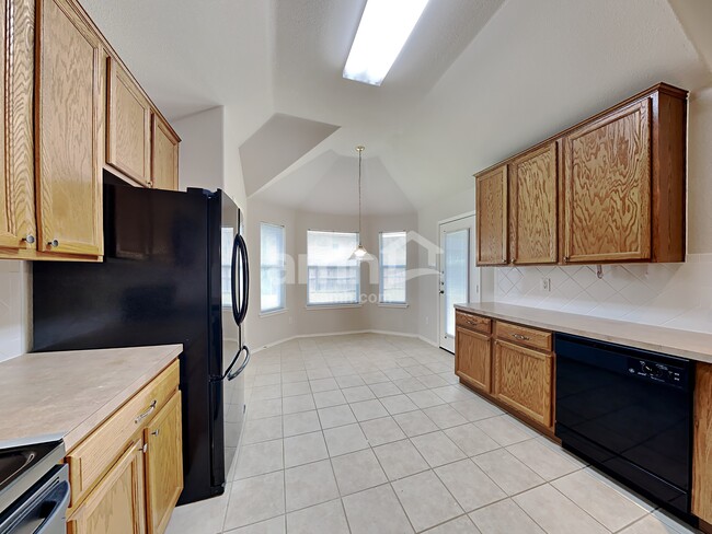 Photo - 209 Wenrick Dr