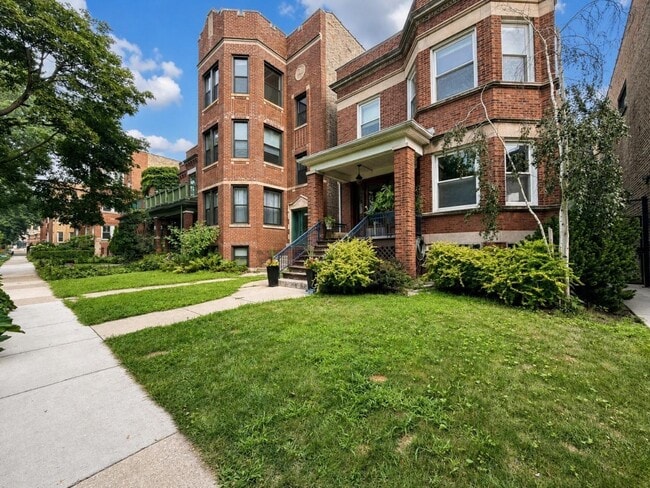 Photo - 1458 W Olive Ave