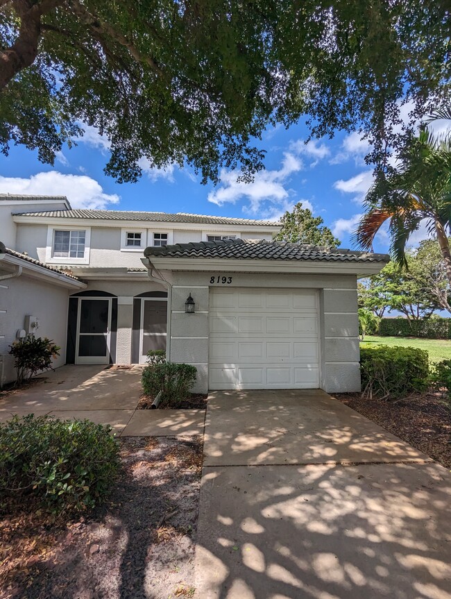 Photo - 8193 Pacific Beach Dr Townhome