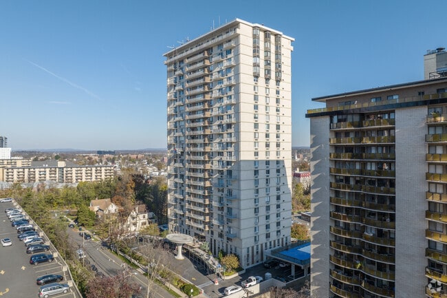 Photo - The Devonshire