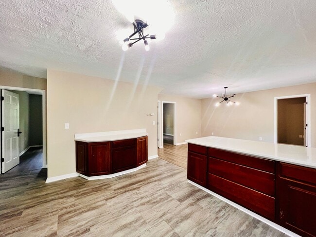 8675 Edson Rd