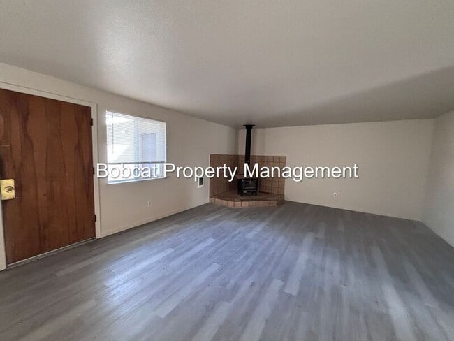 Photo - 1414 Kimmerling Rd Unit B