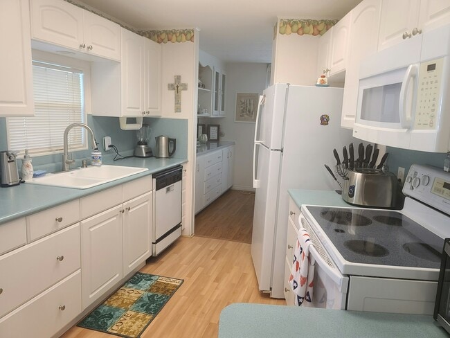 Photo - 4482 King Theodore Dr