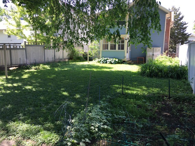 Photo - 2806 Willard Ave Unit 1