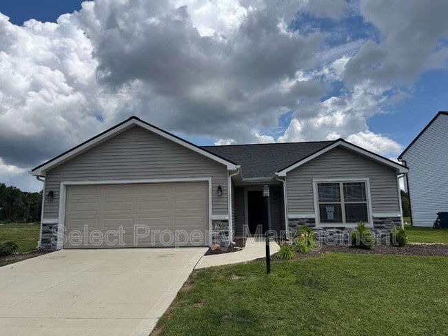 Building Photo - 390 Zebulon Cv