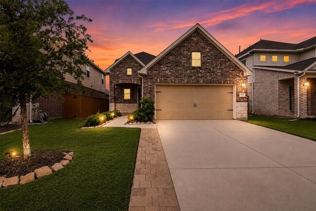 Building Photo - 753 Lake Lacosta Dr