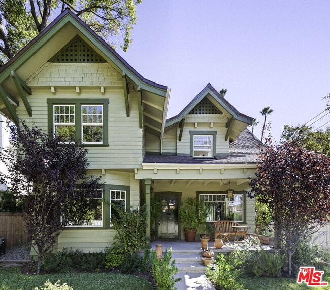 Photo - 2102 N Bronson Ave