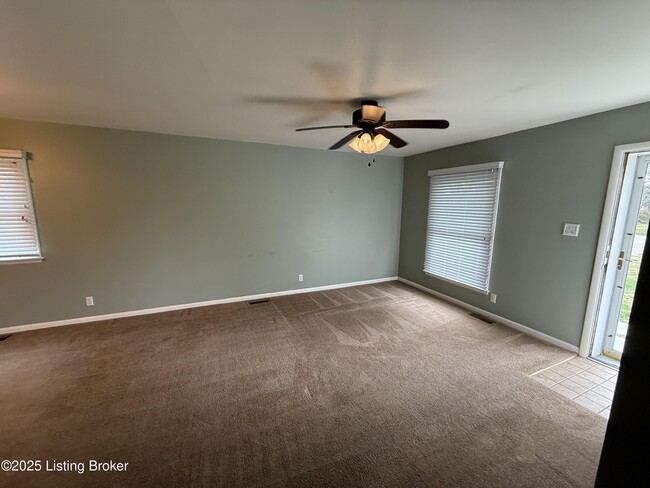 Photo - 2431 Proctor Knott Dr