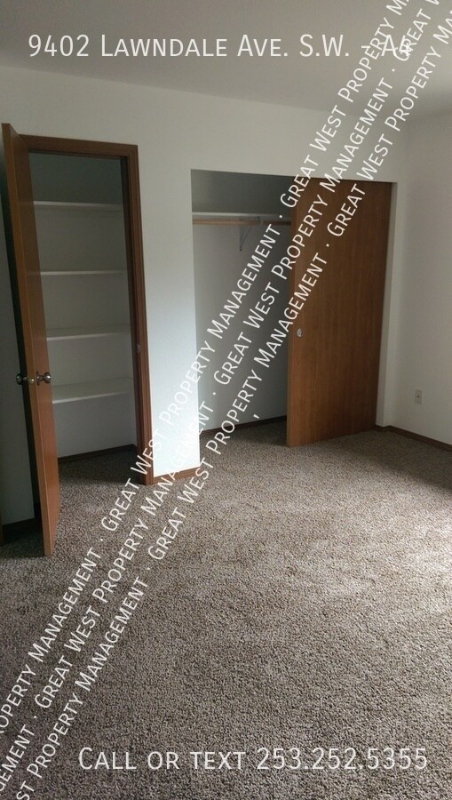 Photo - 9402 Lawndale Ave SW Unit A4