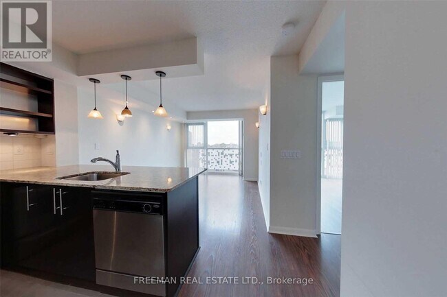 Photo - 96 St Patrick St Unité 1615