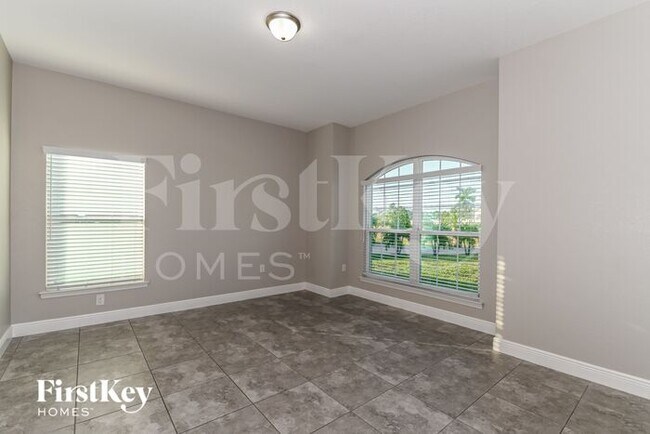 Photo - 3709 NE 12th Ave