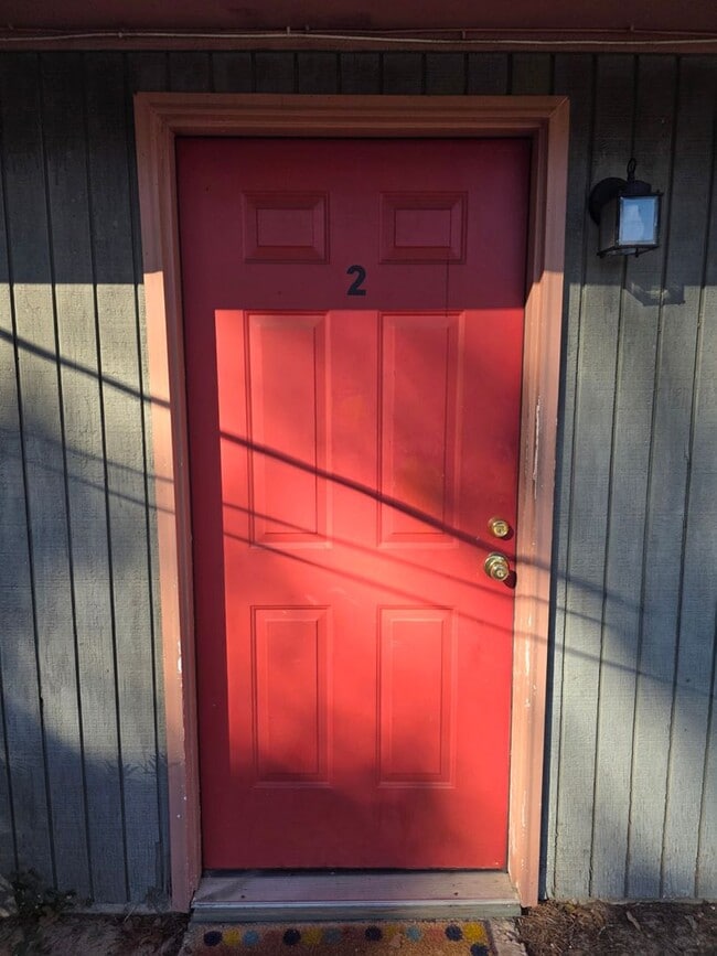 Photo - 1489 Hampton Pl Unidad 1489 Hampton Place  #2