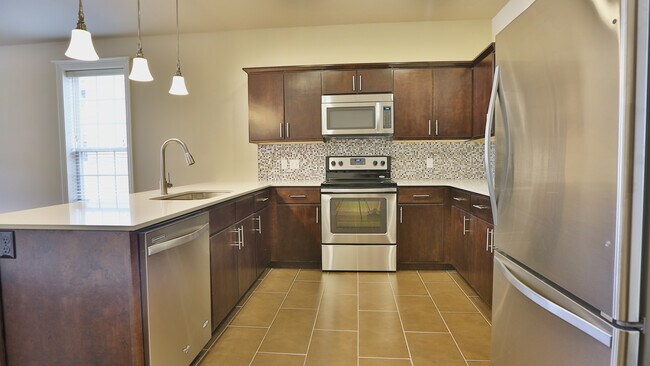 Photo - 438 S Sang Ave