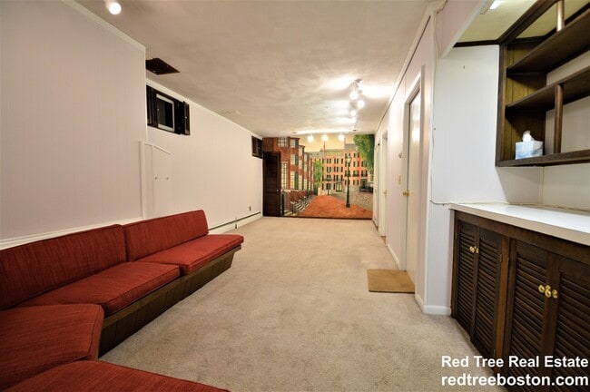 Photo - 252 Tappan St Unit 1