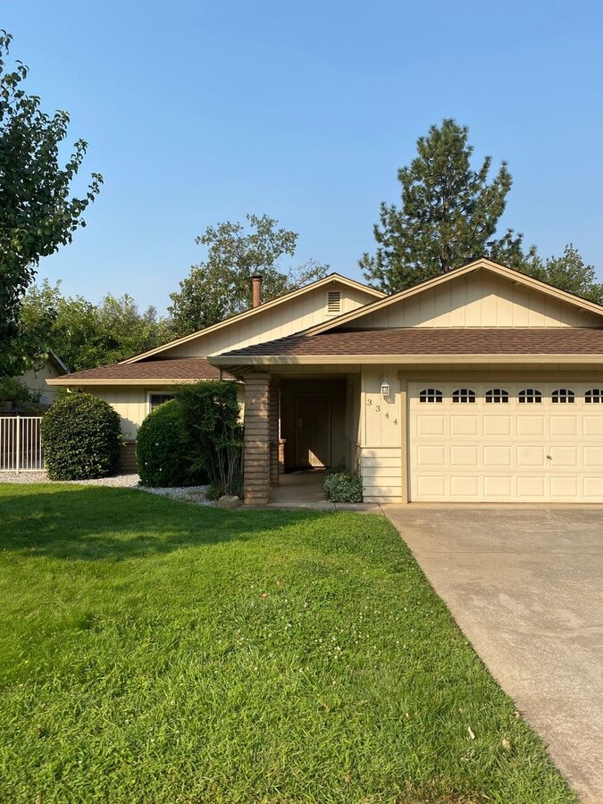 Photo - 3344 Flintwood Way